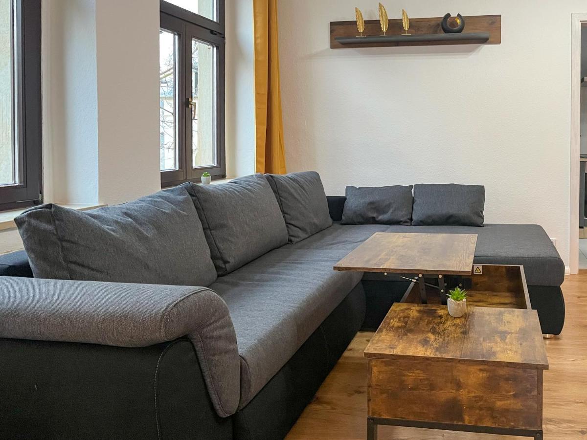 Appartement Neu: Wohnperle*feder *